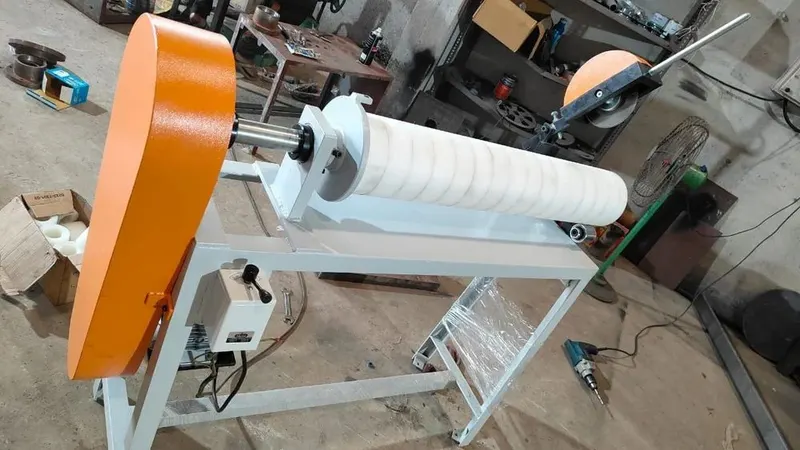 Automatic Paper Core Cutting Machine