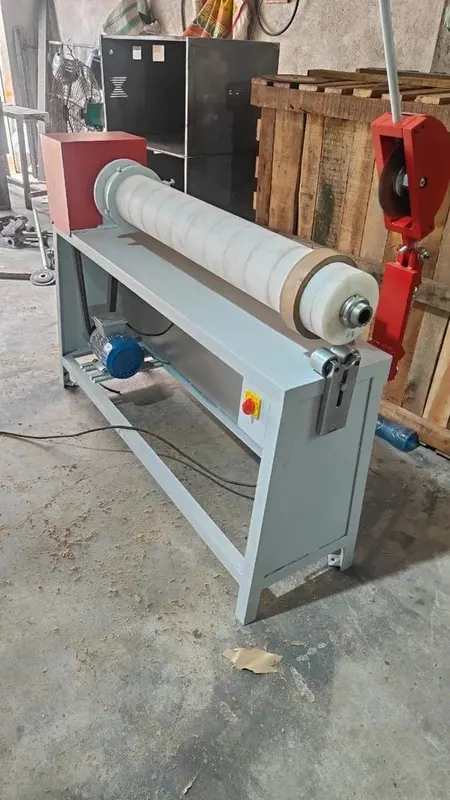 Semi Automatic Paper Core Cutting Machine (3 inch)